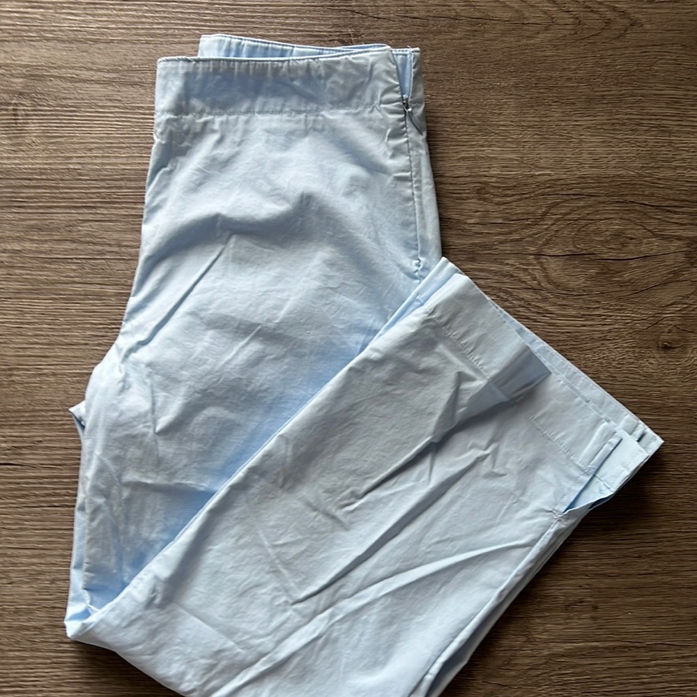 Capri pants by GAP